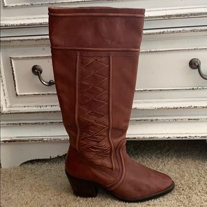 Red brown leather Fossil boots